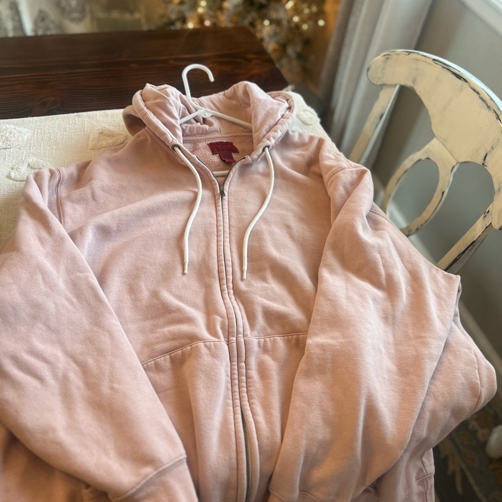 Men’s zip up hoodie